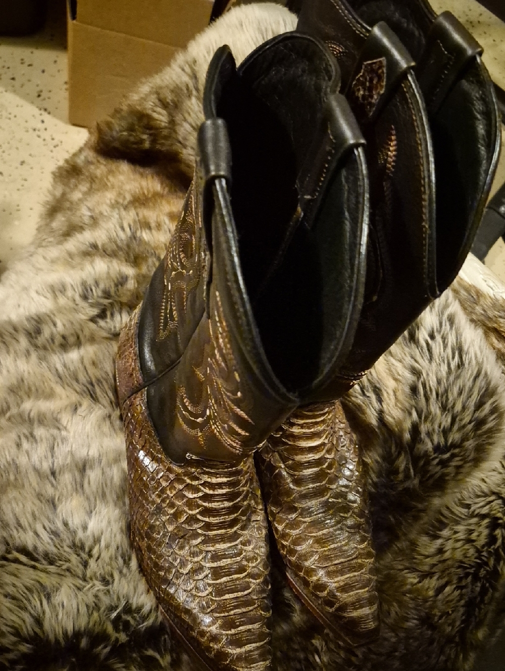 Men Brown Leather Western Boots - Exotic Textured Toe